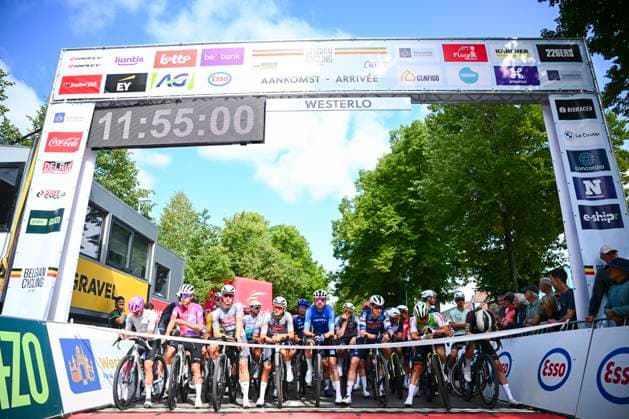 Belgian 2025 National Championship Gravel Westerlo 17 08 2025 WESTERLO, BELGIUM - AUGUST 17 : Illustration picture of the start of the race during the Elite cycling Gravel race of the Belgian National Championships 2025 an UCI National Championships Gravel race with start and finish in Westerlo on August 17, 2025 in Westerlo, Belgium, 17 08 2025 Westerlo Belgium  Copyright: xGvgx