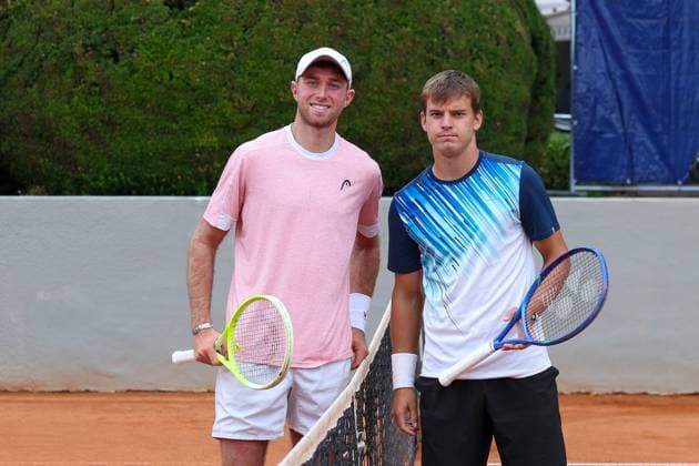 l r Jeremy Schifris GER vs Matyas Cerny CZE , ATP Challenger Schwaben Open, Men, Tennis, Qualifying round, 17 08 2025 Augsburg Bavaria Germany Copyright: xkolbert-press ChristianxKolbertx