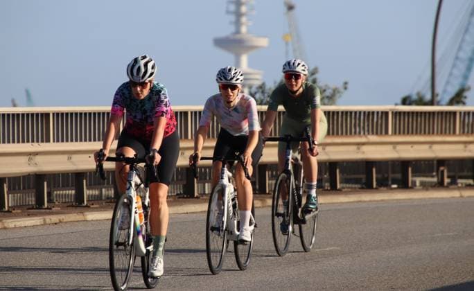 ADAC Cyclassics cycling race in Hamburg Participants on the 110-kilometre amateur course