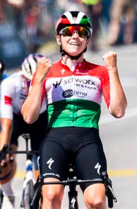 August 17, 2025, Aigle, Vaud, Switzerland: Aigle Switzerland, 08 17 2025: KATA BIANKA VAS of the SD Worx team wins the 3rd stage during the 2025 Tour de Romandie Women. The 3rd stage of the Tour de Romandie and which is also the last stage, which is a loop race from Aigle to Aigle and is part of the UCI Wonen s World Tour. Aigle Switzerland - ZUMAd206 20250817_zip_d206_001 Copyright: xEricxDubostx