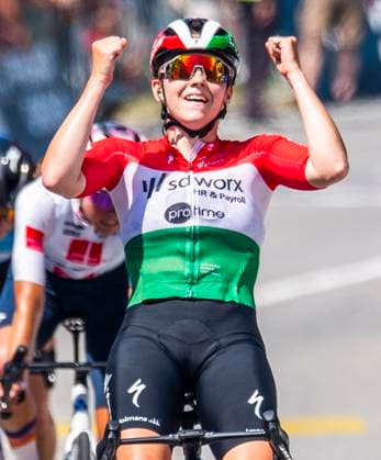 August 17, 2025, Aigle, Vaud, Switzerland: Aigle Switzerland, 08 17 2025: KATA BIANKA VAS of the SD Worx team wins the 3rd stage during the 2025 Tour de Romandie Women. The 3rd stage of the Tour de Romandie and which is also the last stage, which is a loop race from Aigle to Aigle and is part of the UCI Wonen s World Tour. Aigle Switzerland - ZUMAd206 20250817_zip_d206_002 Copyright: xEricxDubostx