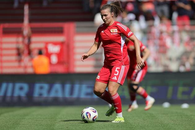 1 Bundesliga Womens Test Match Union Berlin Real Madrid Katja Orschmann Union Berlin 5 , during the match in the 1 Bundesliga Womens Test Match Union Berlin Real Madrid in Berlin, Stadion An der alten Försterei , on 17 08 2025 DFB regulations prohibit any use of photographs as image sequences and or quasi video Copyright: xBEAUTIFULxSPORTS Frankex