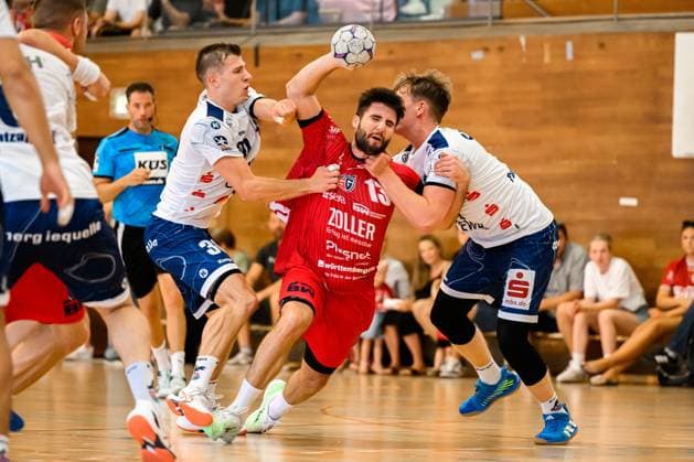 Bietigheim HBL 25 26 DHB Pokal SG BBM Bietigheim VfL Potsdam v li Marco Mengon Potsdam , Juan de la Pena Bietigheim , Nicolas Paulnsteiner Potsdam Bietigheim Bissingen Halle am Viadukt Baden Württemberg Germany