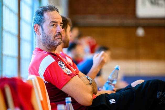 Bietigheim HBL 25 26 DHB Pokal SG BBM Bietigheim VfL Potsdam Coach Iker Romero Bietigheim Bietigheim Bissingen Halle am Viadukt Baden Württemberg Germany