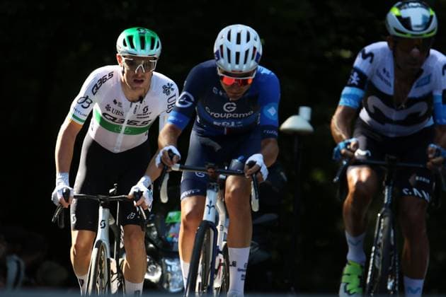 ADAC Cyclassics cycling race in Hamburg Irishman Rory Townsend l on the Waseberg