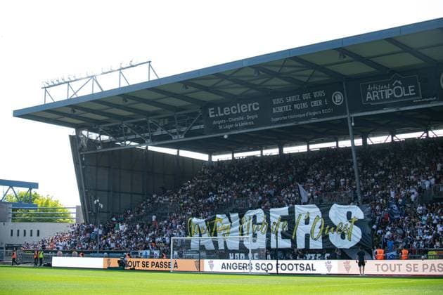 FOOTBALL : SCO Angers vs Paris FC - Ligue 1 - JournÃ e 1 - 17 08 2025 Supporters du Angers SCO - Ambiance AngersFrance  Copyright: xBaptistexAutissierx