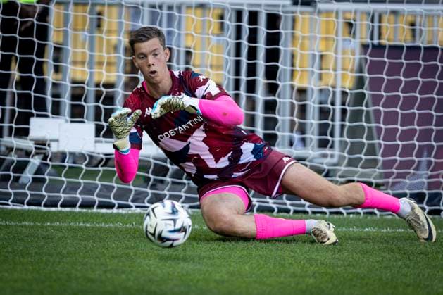 FOOTBALL : Metz FC vs Racing Strasbourg - Ligue 1 1ere journee. Stade Saint-Symphorien de Metz 17 08 2025 Fischer Jonathann Frost 1  Copyright: xelyxandroxcegarrax