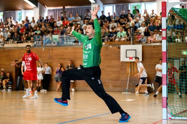 Bietigheim HBL 25 26 DHB Pokal SG BBM Bietigheim VfL Potsdam Torhueter Martin Tomovski Bietigheim Bietigheim Bissingen Halle am Viadukt Baden Württemberg Germany