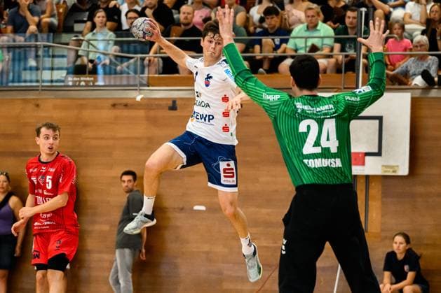 Bietigheim HBL 25 26 DHB Pokal SG BBM Bietigheim VfL Potsdam Marvin Siemer Potsdam , Torhueter Martin Tomovski Bietigheim Bietigheim Bissingen Halle am Viadukt Baden Württemberg Germany