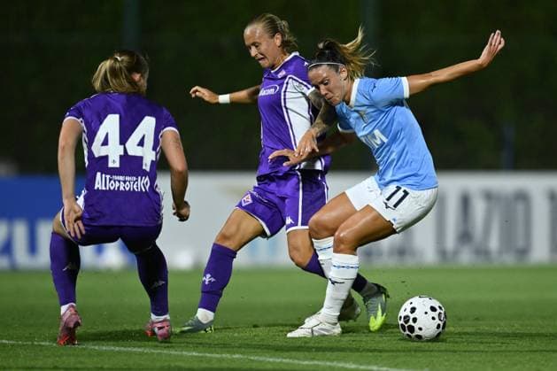 Filippa Curmark of A.C.F Fiorentina and Clarisse Le Bihan of S.S. Lazio are in action during the friendly match between S.S. Lazio Women vs A.C.F. Fiorentina Femminile at the Mirko Fersini Stadium on August 17, 2025 in Formello, Italy.  Copyright: xDomenicoxCippitelli IPAxSportx xipa-agency.netx xx IPA_62617800 IPA_Agency_IPA62617800