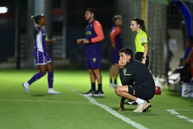 Gianluca Grassadonia coach of S.S. Lazio participates in the friendly match between S.S. Lazio Women vs A.C.F. Fiorentina Femminile at the Mirko Fersini Stadium on August 17, 2025 in Formello, Italy.  Copyright: xDomenicoxCippitelli IPAxSportx xipa-agency.netx xx IPA_62617844 IPA_Agency_IPA62617844