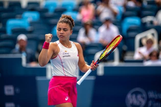Cincinnati Open Semifinals: Jasmine Paolini V Veronika Kudermetova Jasmine Paolini is seen during her semifinals match at the Cincinnati Open in Mason, Ohio, on August 17, 2025. Mason Ohio United States  Copyright: xJasonxWhitmanx originalFilename:whitman-cincinna250817_npiBV.jpg