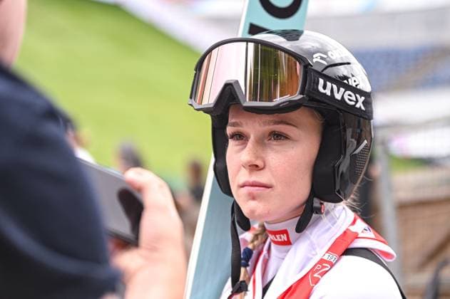17.08.2025 WISLA SKOKI NARCIARSKIE. FIS LETNIE GRAND PRIX. KONKURS HIGH FIVE KOBIET. NZ POLA BELTOWSKA KAI TALLER ARENA AKCJI --- 17.08.2025 WISLA. Ski jumping, Skispringen, Ski, nordisch SKISPRINGEN. FIS SUMMER GRAND PRIX. WOMEN HIGH FIVE COMPETITION OP POLA BELTOWSKA KAI TALLER ARENA AKCJI NEWSPIX.PL --- newspix.pl 