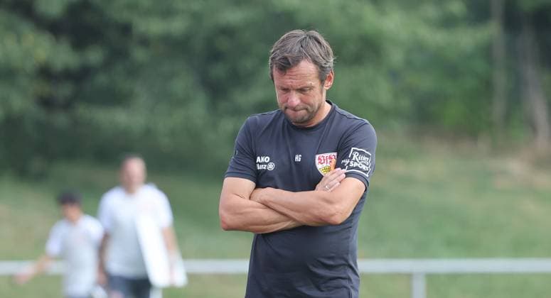 Stuttgart , DFB Cup Women VfB Stuttgart vs 1 FSV Mainz 05 , Coach Heiko Gerber VfB