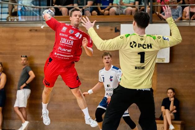 Bietigheim HBL 25 26 DHB Pokal SG BBM Bietigheim VfL Potsdam Till Hermann Bietighiem , Torhueter Frederik Höler Hoeler Potsdam Bietigheim Bissingen Halle am Viadukt Baden Württemberg Germany