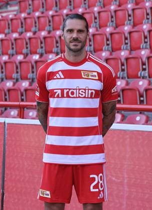 Christopher Trimmel 1 FC Union Berlin FCU Football 1 BL Bundesliga Porträttermin Season 2025 2026 Headshot, portrait, introduction, presentation, press event, GER 19 08 25