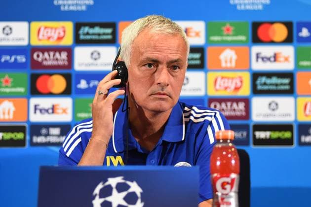 Fenerbahce head coach Jose Mourinho speaks during a press conference, PK, Pressekonferenz at Chobani Stadium in Istanbul, ahead of the UEFA Champions League playoff first leg match against Benfica. Istanbul, Turkey August 19, 2025. ( Photo by Seskimphoto ) Istanbul Turkey Istanbul Turkey Copyright: xSeskimphotox Jose-Mourinho_1908 (14)