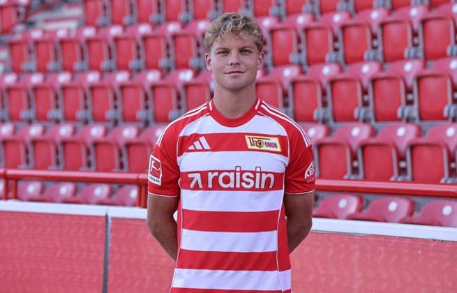 Andras Schäfer 1 FC Union Berlin FCU Football 1 BL Bundesliga Porträttermin Season 2025 2026 Headshot, portrait, introduction, presentation, press event, GER 19 08 25