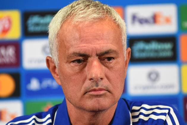 Fenerbahce head coach Jose Mourinho speaks during a press conference, PK, Pressekonferenz at Chobani Stadium in Istanbul, ahead of the UEFA Champions League playoff first leg match against Benfica. Istanbul, Turkey August 19, 2025. ( Photo by Seskimphoto ) Istanbul Turkey Istanbul Turkey Copyright: xSeskimphotox Jose-Mourinho_1908 (38)