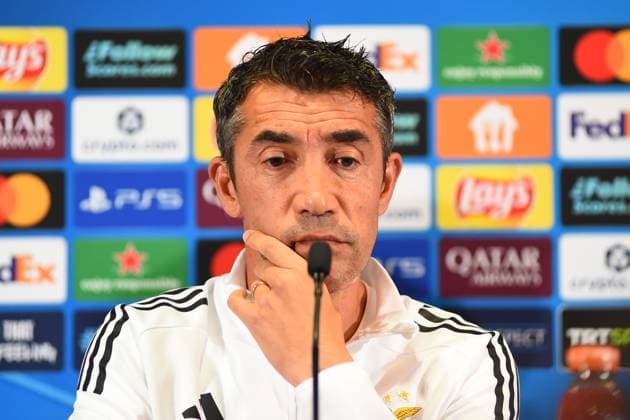 Benfica head coach Bruno Lage speaks during a press conference, PK, Pressekonferenz at Chobani Stadium in Istanbul, ahead of the UEFA Champions League playoff first leg match against Fenerbahce. Istanbul, Turkey August 19, 2025. ( Photo by Seskimphoto ) Istanbul Turkey Istanbul Turkey Copyright: xSeskimphotox BrunoLage_1908 (19)