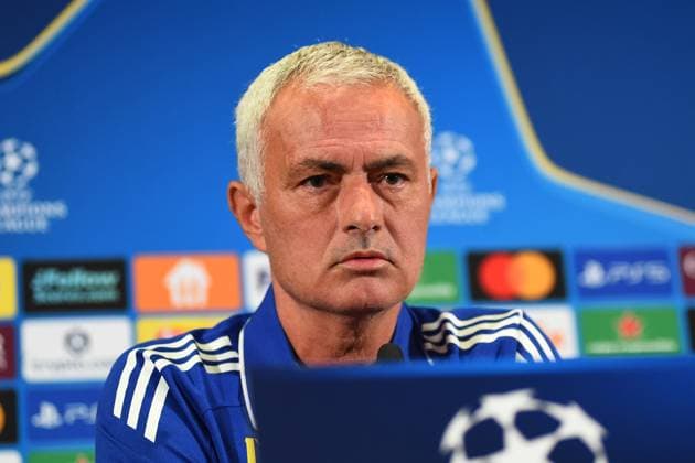 Fenerbahce head coach Jose Mourinho speaks during a press conference, PK, Pressekonferenz at Chobani Stadium in Istanbul, ahead of the UEFA Champions League playoff first leg match against Benfica. Istanbul, Turkey August 19, 2025. ( Photo by Seskimphoto ) Istanbul Turkey Istanbul Turkey Copyright: xSeskimphotox Jose-Mourinho_1908 (48)