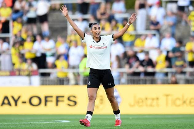 Soccer Women DFB Cup Season 2025 2026 Borussia Dortmund Borussia Mönchengladbach on 19 08 2025 at Stadion Rote Erde in Dortmund Miray Cin Borussia Mönchengladbach North Rhine-Westphalia Germany