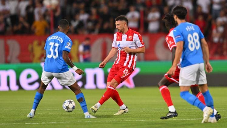 CRVENA ZVEZDA vs PAFOS CYPRUS MILOS VELJKOVIC football Champions league qualification match Crvena zvezda vs Pafosa Cyprus Rajko Mitic stadium, Belgrade 19.08.2025. Foto: FOOTBALL, CRVENA ZVEZDA, RED STAR, UEFA CHAMPIONS LEAGUE QUALIFICATIONS, PAFOS CYPRUS Belgrade Rajko Mitic stadium Serbia Copyright: xMarkoxMetlasx xMNxPressx