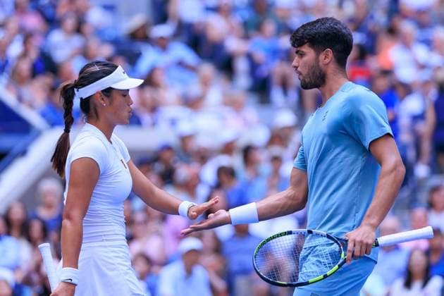 August 19, 2025, Flushing Meadows, New York, USA: Emma Raducanu and Carlos Alcaraz react after winning a point during a mix doubles match against Jessica Pegula and Jack Draper at the 2025 US Open at USTA Billie Jean King National Tennis Center on Tuesday August 19, 2025 in the Flushing neighborhood of the Queens borough of New York City. JAVIER ROJAS PI Flushing Meadows USA - ZUMAp124 20250819_zaa_p124_059 Copyright: xJavierxRojasx