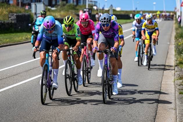 Danish Andreas Stokbro Nielsen of Unibet Tietema Rockets, Dutch Jelte Krijnsen of Team Jayco AIUIa, Belgian Siebe Deweirdt of Team Flanders Baloise, Belgian Milan Lanhove of Team Flanders Baloise Belgian Axandre Van Petegem of Wagner Bazin WB, British Max Walker of EF Education-EasyPost and Australian Robert Stannard of Bahrain Victorious pictured in action during the first stage of the Renewi Tour multi-stage cycling race, from Terneuzen to Breskens, The Netherlands (182,7 km) on Wednesday 20 August 2025. The five-day race takes place in Belgium and the Netherlands. DAVIDxPINTENS  x131630509x