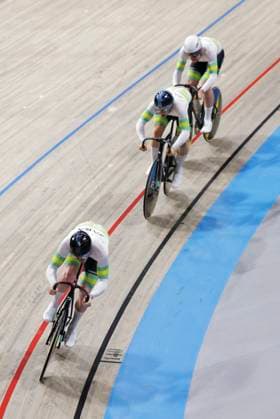 2025 UCI Junior Track World Championships Picture by Alex Whitehead SWpix.com - 20 08 2025 - Cycling - 2025 UCI Junior Track World Championships - Omnisport, Apeldoorn, Netherlands - Men Team Sprint Qualifying - Angus Withington (Australia), Mitchell Louie (Australia), Patrick Maye (Australia) Copyright: x xSWpix.comx(t axPhotographyxHubxLtd)xAlexxWhitehead SWpix.comx SWP-3030-0723