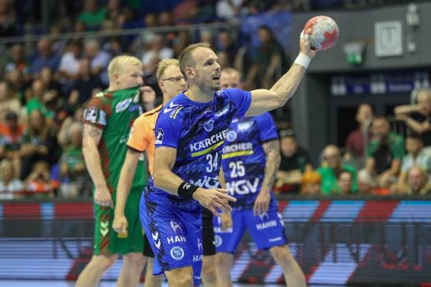 20 08 2025, xgox, Handball Hummel Cup SC Magdeburg TVB Stuttgart emspor, v l Kai Haefner Häfner, Stuttgart, 34 at Siebenmeter Magdeburg