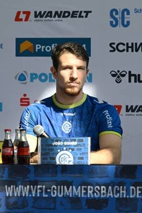 VfL new signing Joao Gomes VfL Gummersbach 3 at the season press conference GER, VfL Gummersbach, team presentation, handball, 1 Bundesliga, season 2025 2026, 20 08 2025 GER, VfL Gummersbach, team presentation, handball, 1 Bundesliga, season 2025 2026, 20 08 2025 Gummersbach Copyright: xEibner-Pressefoto JuergenxAugstx EP_JAT