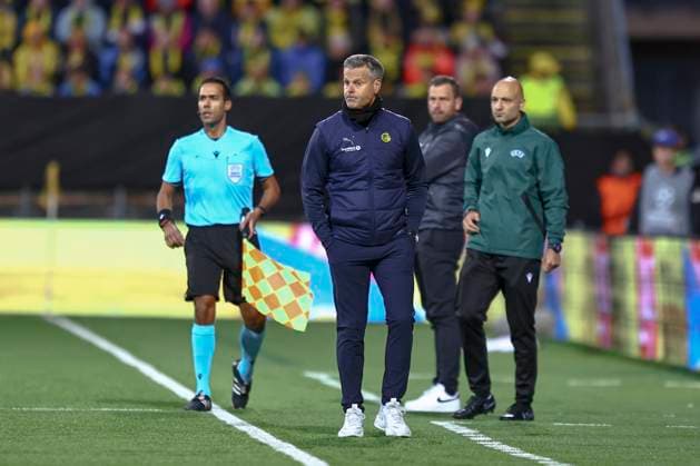 UEFA Champions Leauge Playoff 2025 2026 Bodo Glimt Sturm Graz Bodo 20250820 Bodo Glimts coach Kjetil Knutsen during the UEFA Champions Leauge Playoff match between Bodo Glimt and Sturm Graz at Aspmyra Stadium Photo Mats Torbergsen NTB Bodo Norge EDITORIAL USE ONLY RESTRICTED USE FOR BETTING COMPANIES  Copyright: xMatsxTorbergsenx xNTBx