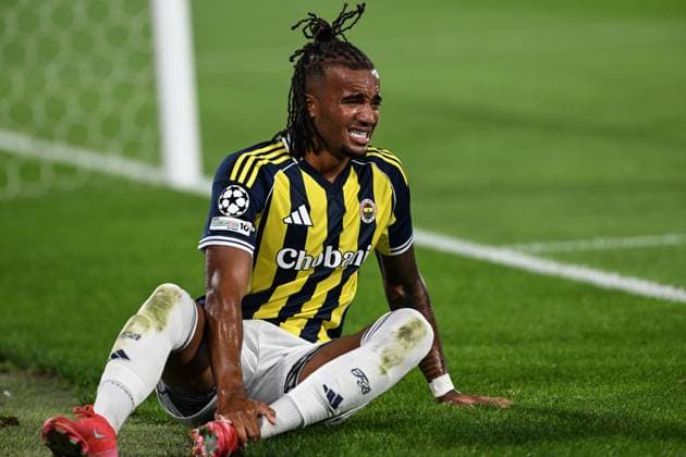 Fenerbahce v Benfica - UEFA Champions League ISTANBUL, TURKIYE - AUGUST 20: Archie Brown of Fenerbahce injures during the UEFA Champions League play-off round 1st leg match between Fenerbahce and Benfica at Fenerbahce Sukru Saracoglu Spor Kompleksi on August 20, 2025 in Istanbul, Turkiye. Elif Ozturk Anadolu Istanbul Turkey. Editorial use only. Please get in touch for any other usage.  Copyright: x2025xAnadoluxElifxOzturkx