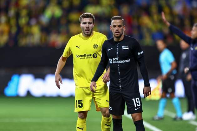 UEFA Champions Leauge Playoff 2025 2026 Bodo Glimt Sturm Graz Bodo 20250820 Bodo Glimts Fredrik Bjorkan and Sturm Grazs Tomi Horvat during the UEFA Champions Leauge Playoff match between Bodo Glimt and Sturm Graz at Aspmyra Stadium Photo Mats Torbergsen NTB Bodo Norge EDITORIAL USE ONLY RESTRICTED USE FOR BETTING COMPANIES  Copyright: xMatsxTorbergsenx xNTBx