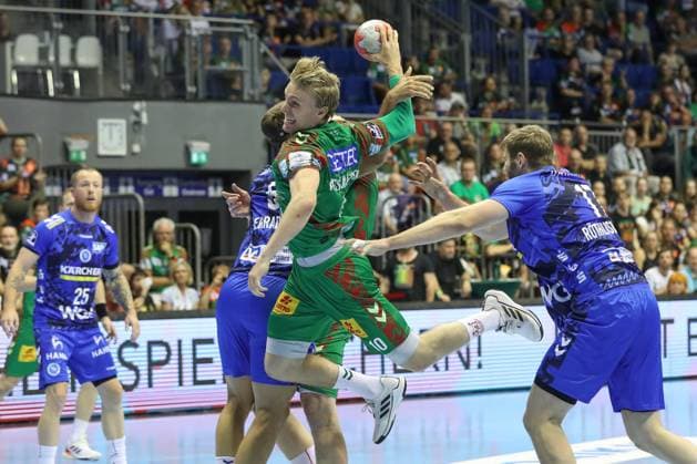 20 082025, xtgx, Handball, Hummel Cup, SC Magdeburg TVB Stuttgart v l Gisli Thorgeir Kristjansson Magdeburg, 10 throws goal, Torschuetze, erzielt Tor, Treffer, scores the goal Magdeburg