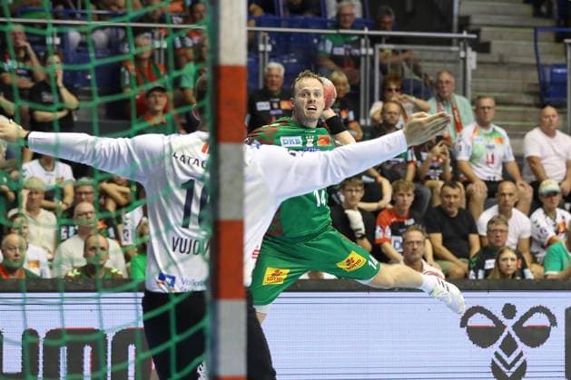 20 082025, xtgx, Handball, Hummel Cup, SC Magdeburg TVB Stuttgart v l Omar Ingi Magnusson Magdeburg, 14 throws goal, Torschuetze, erzielt Tor, Treffer, scores the goal Magdeburg