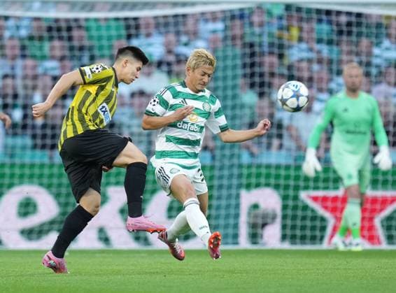 Dastan Stapayev of Kairat Almaty & Daizen Maeda of Celtic Celtic v Kairat Almaty, UEFA Champions League, Play-Off Round, First Leg, Football, Celtic Park, Glasgow, Scotland, UK - 20 Aug 2025Glasgow Celtic Park Scotland United Kingdom EDITORIAL USE ONLY No use with unauthorised audio, video, data, fixture lists, club league logos or live services. Online in-match use limited to 120 images, no video emulation. No use in betting, games or single club league player publications.  Copyright: xStuartxWallace Shutterstockx 15446684aw