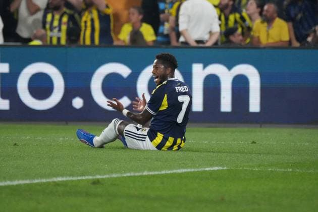 Fred of Fenerbahce reacts during the UEFA Champions League Play off 1st leg match between Fenerbahce and Benfica at Ulker Sukru Saracoglu CHOBANI Stadium on August 20, 2025 in Istanbul, Turkey. Istanbul Turkey Copyright: xSeskimPhotox Fenerbahce-Benfica_2008 (28)