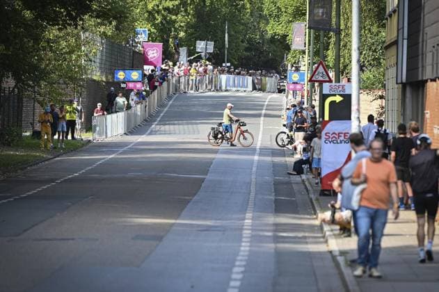 Deutschland Tour Prologue FOR EDITORIAL PURPOSES ONLY EDITORIAL USE ONLY p Deutschland Tour Prologue on Wednesday, August 20, 2025 on the grounds of Zeche Zollverein in Essen Germany NRW Essen Copyright SocratesxTassos Copyright: SocratesxTassos doc821bbkfxgh5tzlz9jzh ,EDITORIAL USE ONLY Copyright: SocratesxTassos