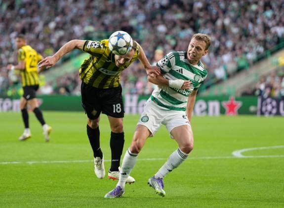Dan Glazer of Kairat Almaty & Alistair Johnston of Celtic Celtic v Kairat Almaty, UEFA Champions League, Play-Off Round, First Leg, Football, Celtic Park, Glasgow, Scotland, UK - 20 Aug 2025Glasgow Celtic Park Scotland United Kingdom EDITORIAL USE ONLY No use with unauthorised audio, video, data, fixture lists, club league logos or live services. Online in-match use limited to 120 images, no video emulation. No use in betting, games or single club league player publications.  Copyright: xStuartxWallace Shutterstockx 15446684bl