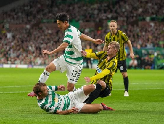 Benjamin Nygren of Celtic & Egor Sorokin of Kairat Almaty collide with Hyunjun Yang of Celtic, left. Celtic v Kairat Almaty, UEFA Champions League, Play-Off Round, First Leg, Football, Celtic Park, Glasgow, Scotland, UK - 20 Aug 2025Glasgow Celtic Park Scotland United Kingdom EDITORIAL USE ONLY No use with unauthorised audio, video, data, fixture lists, club league logos or live services. Online in-match use limited to 120 images, no video emulation. No use in betting, games or single club league player publications.  Copyright: xStuartxWallace Shutterstockx 15446684bm