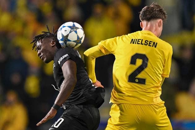 SOCCER - UEFA CL, Bodo vs Sturm FELDKIRCHEN,AUSTRIA,20.AUG.25 - SOCCER - UEFA Champions League, play off, FK Bodo Glimt vs SK Sturm Graz. Image shows Seedy Jatta (Sturm) and Villads Nielsen (Bodo Glimt).  GEPAxpictures xAvnixRetkoceri