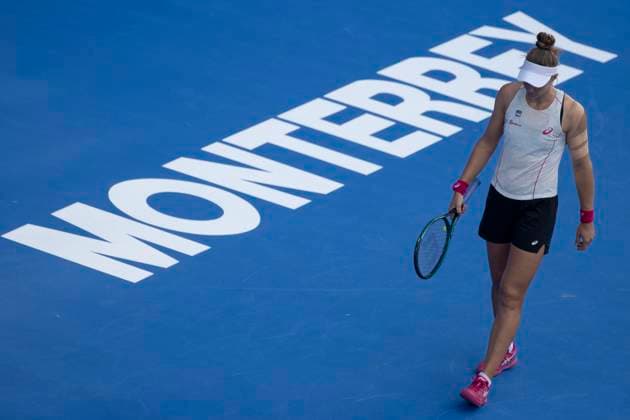 August 20, 2025, Monterrey, Nuevo Leon, Mexico: Beatriz Haddad Maia (BRA) in action against Marie BouzkovoÂ¡ (CZE) during their match at the Monterrey Open WTA, Tennis Damen 500. BouzkovoÂ¡ wins by a score of 6:3 6:4. Monterrey Mexico - ZUMAo125 20250820_zip_o125_015 Copyright: xAntonioxOjedax