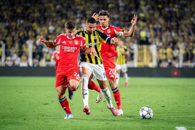 August 20, 2025, Istanbul, Turkey: Yousseff En-Nesyri of Fenerbahce seen in action during the UEFA Champions League Playoff match between Fenerbahce and Benfica at Chobani Stadium. Final score Fenerbahce 0 : 0 Benfica Istanbul Turkey - ZUMAs197 20250820_aaa_s197_148 Copyright: xYagizxGurtugx