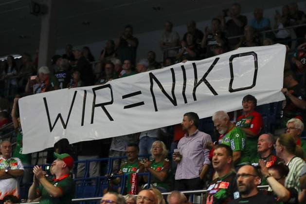 20 08 2025, xgox, Handball Hummel Cup SC Magdeburg TVB Stuttgart emspor, v l poster, banner, banner for Nikola Portner Magdeburg, 80 Magdeburg