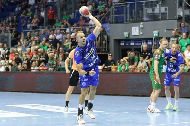 20 08 2025, xgox, Handball Hummel Cup SC Magdeburg TVB Stuttgart emspor, v l Kai Haefner Häfner, Stuttgart, 34 at Siebenmeter Magdeburg