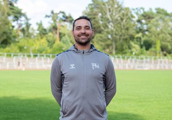 Co Coach Sebastian Huke F C Hertha 03 Zehlendorf Regionalliga Nordost, Porträttermin 2025 2026, 29 07 2025, Copyright: xSebastianxRäppold MatthiasxKochx