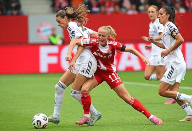 Football, Women, Test match, FC Bayern Munich - Real Madrid