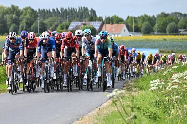 The pack of riders pictured in action during the second stage of the Renewi Tour multi-stage cycling race, from Blankenberge to Ardooie (169,4 km) on Thursday 21 August 2025. The five-day race takes place in Belgium and the Netherlands. DAVIDxPINTENS  x131764822x
